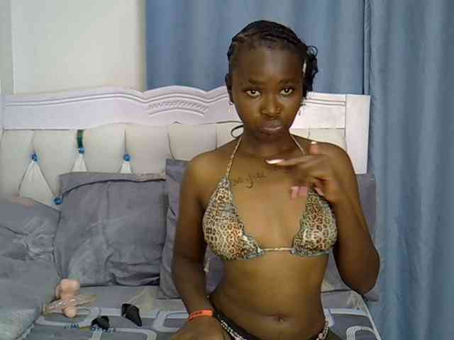 Prettyxoxo webcam