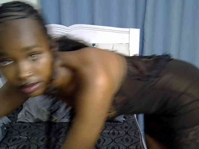 Prettyxoxo webcam