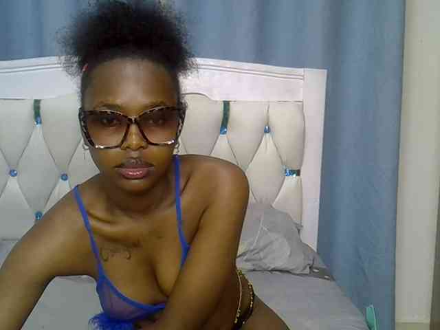 Prettyxoxo webcam