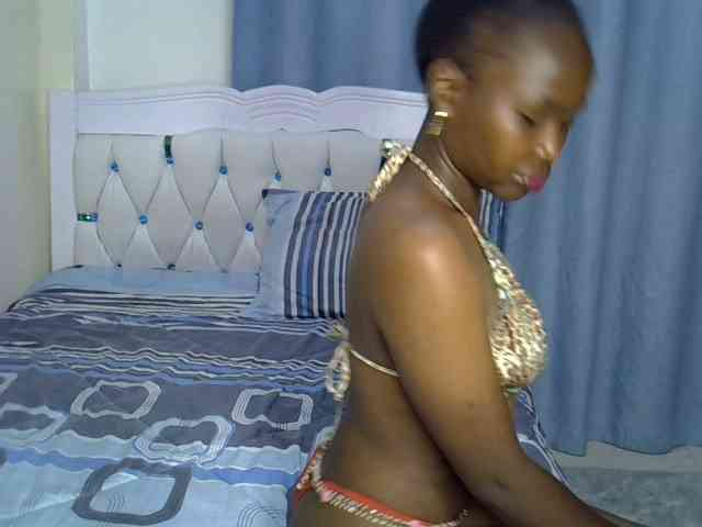 Prettyxoxo webcam