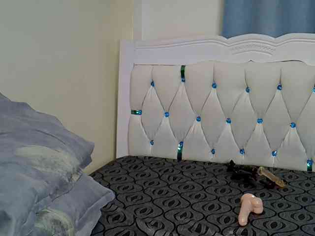 Prettyxoxo webcam