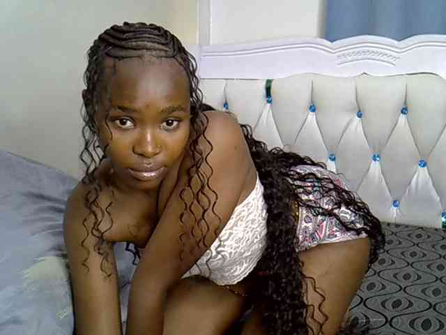 Prettyxoxo webcam