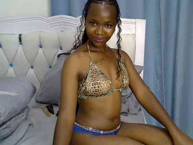 Prettyxoxo webcam