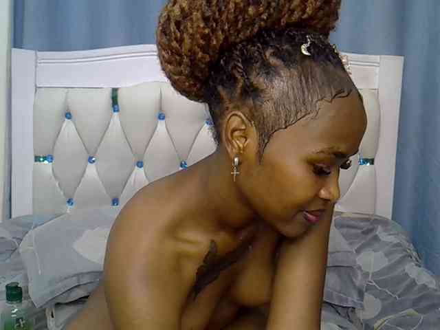 Prettyxoxo webcam