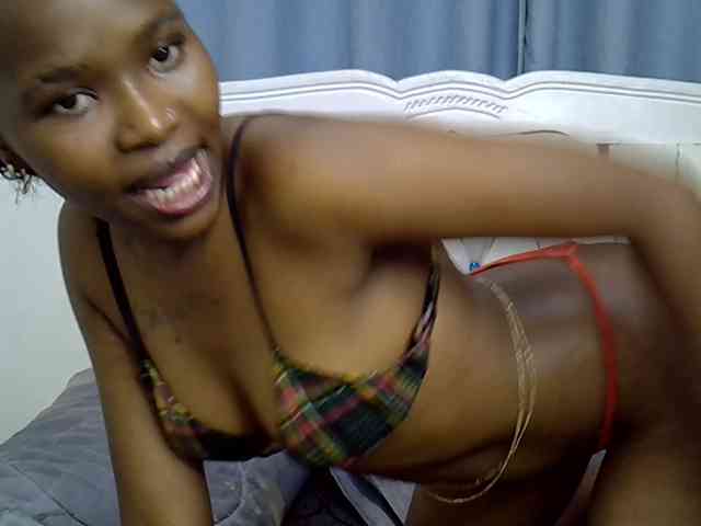 Prettyxoxo webcam