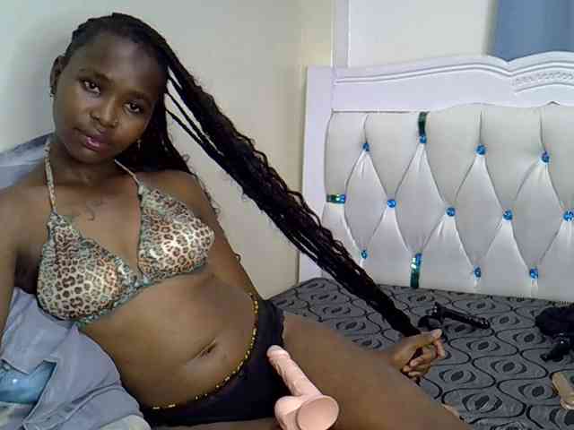 Prettyxoxo webcam