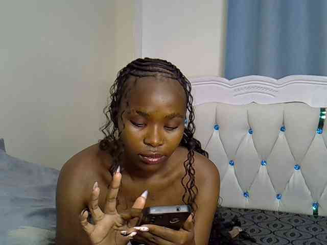 Prettyxoxo webcam