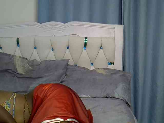 Prettyxoxo webcam