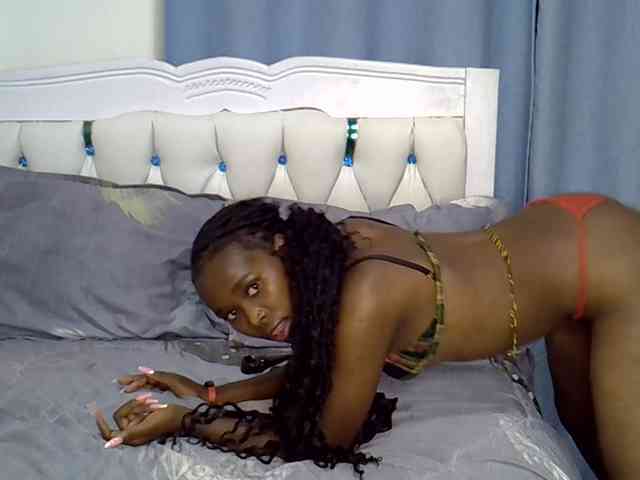 Prettyxoxo webcam