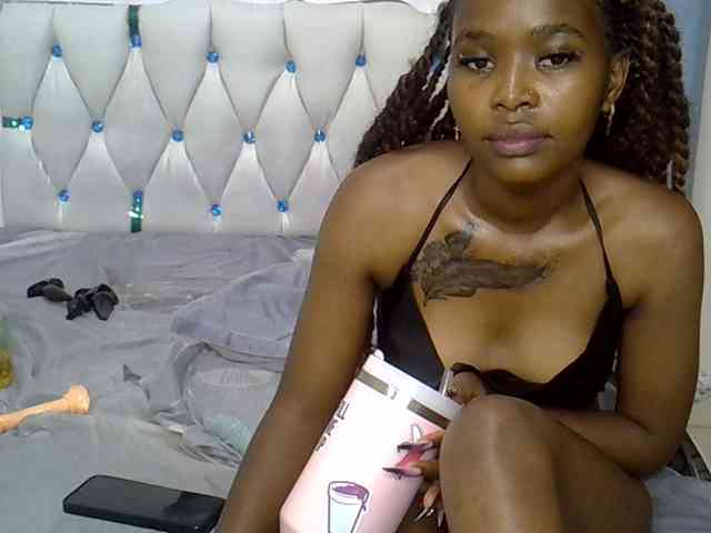 Prettyxoxo webcam