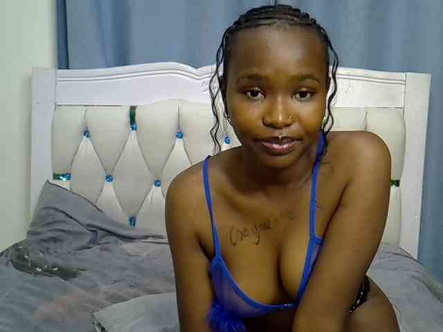 Prettyxoxo webcam