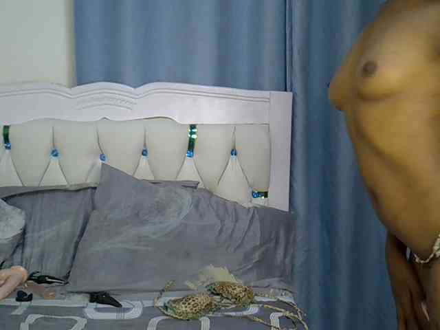 Prettyxoxo webcam