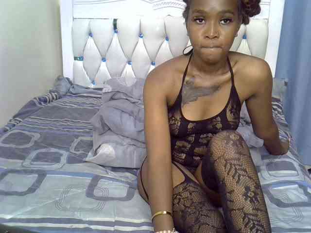 Prettyxoxo webcam