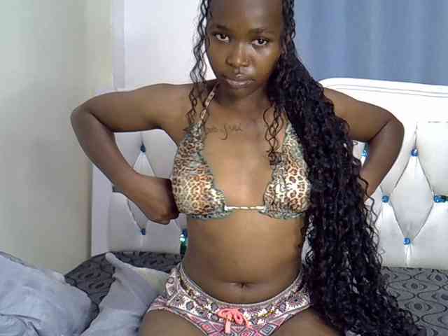 Prettyxoxo Live Webcam on BongaCams