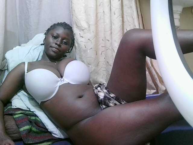 beauty-anjela live cam on BongaCams