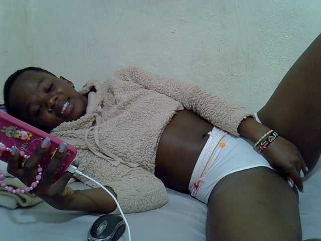 sashadoll8890 live cam on BongaCams
