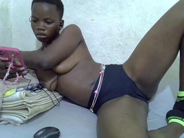 sashadoll8890 live cam on BongaCams