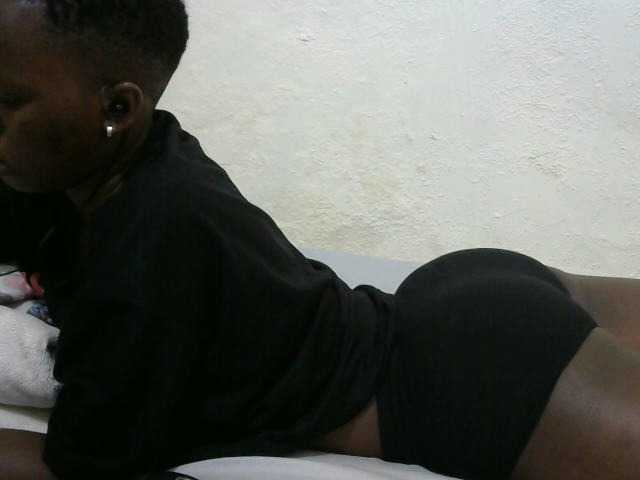 sashadoll8890 live cam on BongaCams