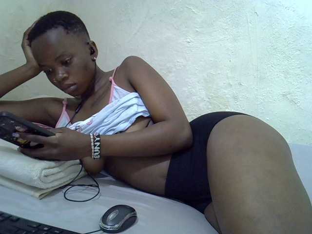 sashadoll8890 live cam on BongaCams