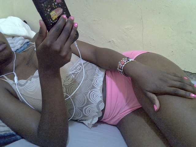 sashadoll8890 live cam on BongaCams