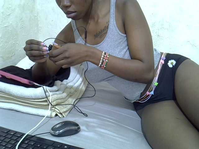 sashadoll8890 live cam on BongaCams