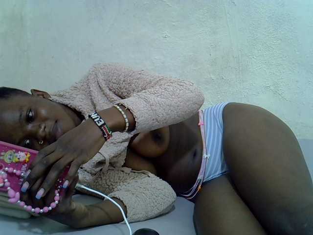 sashadoll8890 live cam on BongaCams