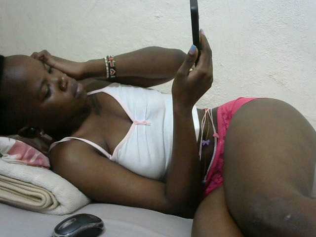 sashadoll8890 live cam on BongaCams