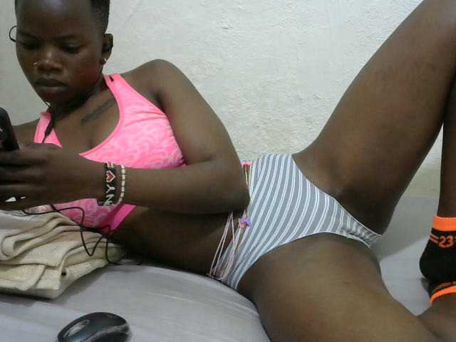 sashadoll8890 live cam on BongaCams