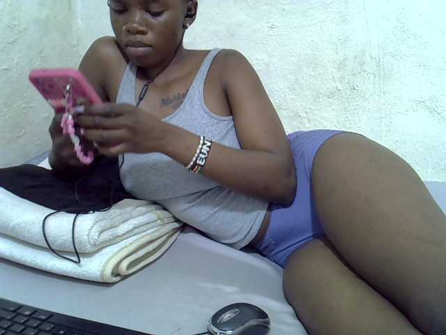 sashadoll8890 live cam on BongaCams