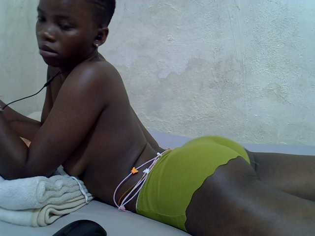sashadoll8890 live cam on BongaCams