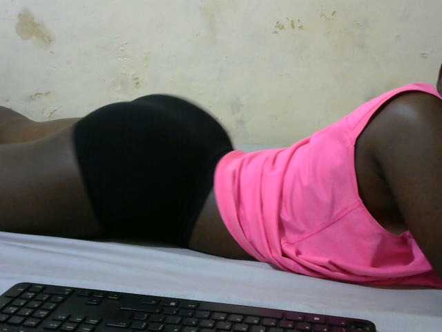 sashadoll8890 live cam on BongaCams