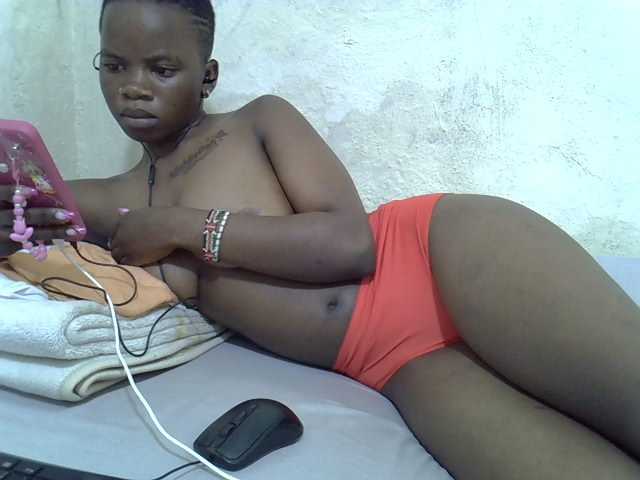 sashadoll8890 live cam on BongaCams