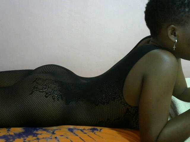 sashadoll8890 live cam on BongaCams