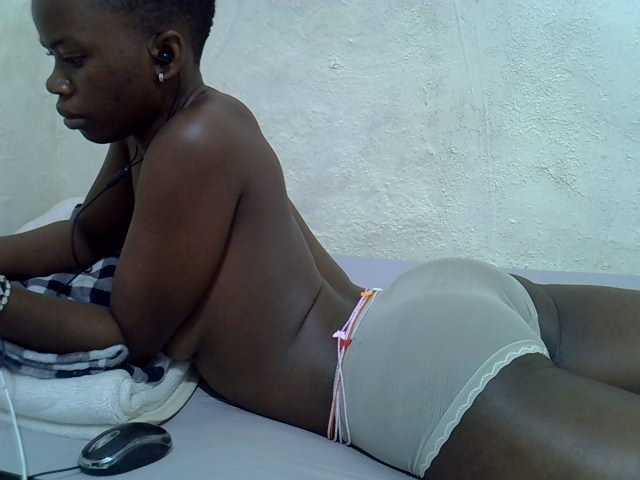 sashadoll8890 live cam on BongaCams