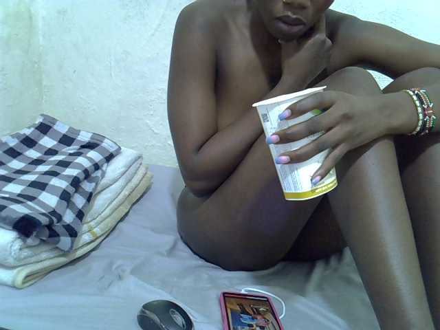 sashadoll8890 live cam on BongaCams