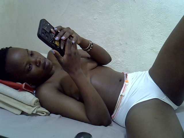 sashadoll8890 live cam on BongaCams