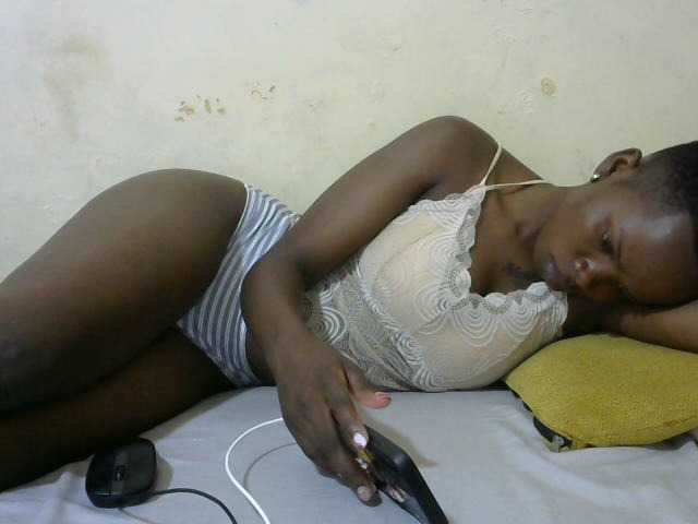 sashadoll8890 live cam on BongaCams