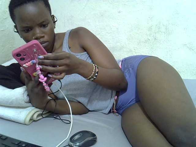 sashadoll8890 live cam on BongaCams