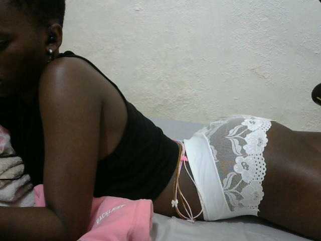 sashadoll8890 live cam on BongaCams