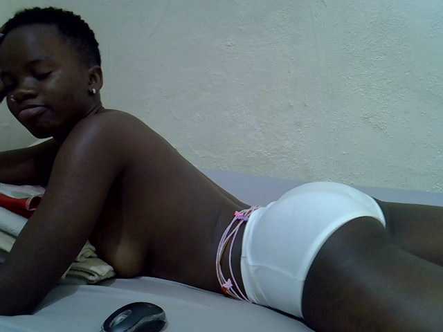 sashadoll8890 live cam on BongaCams