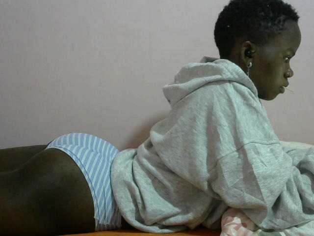 sashadoll8890 live cam on BongaCams