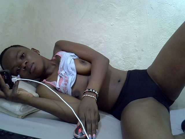 sashadoll8890 live webcam show