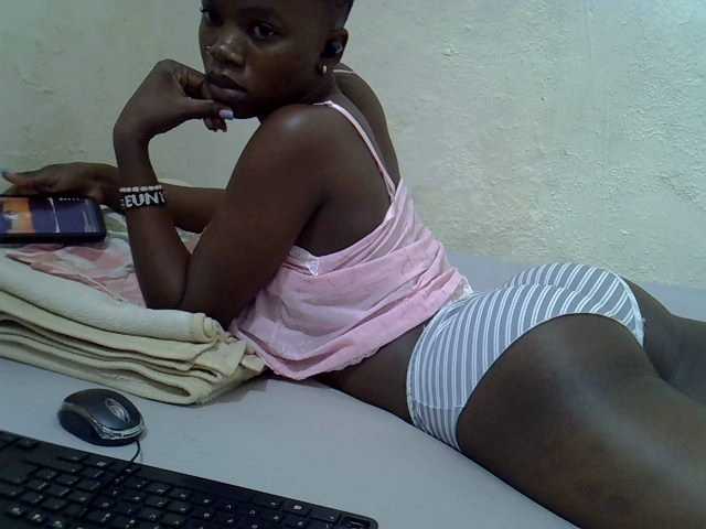sashadoll8890 live cam on BongaCams