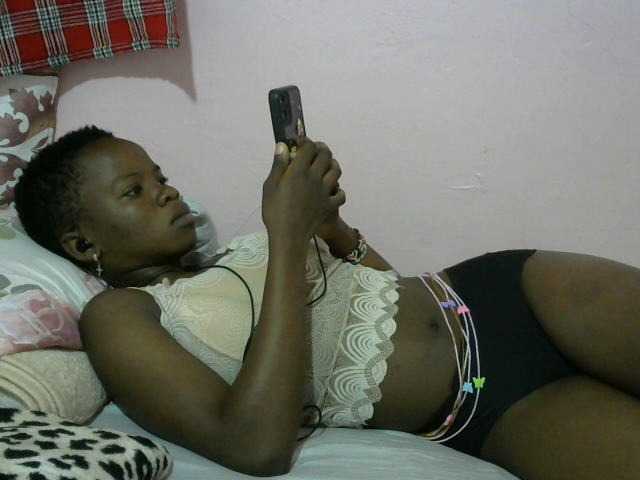 sashadoll8890 live cam on BongaCams