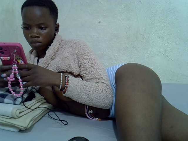 sashadoll8890 live cam on 
