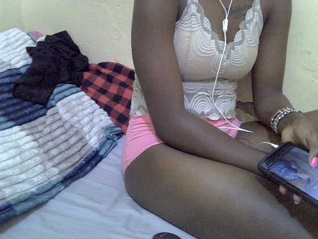 sashadoll8890 live cam on BongaCams