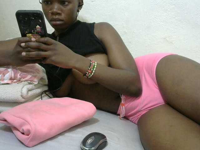 sashadoll8890 live cam on BongaCams
