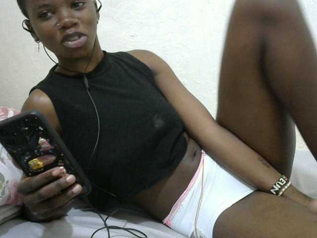 sashadoll8890 live cam on BongaCams