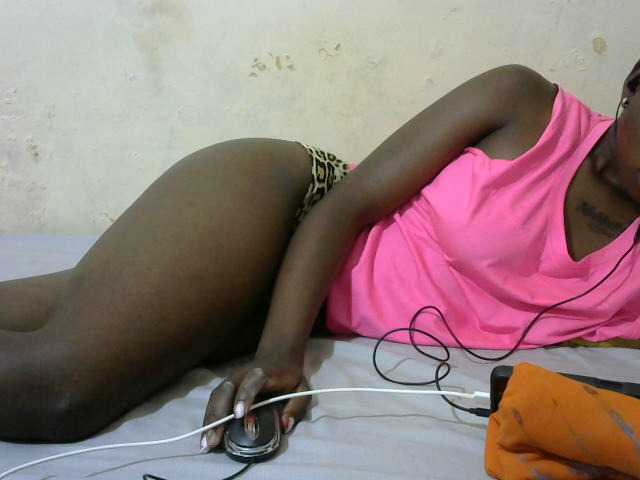 sashadoll8890 live cam on BongaCams