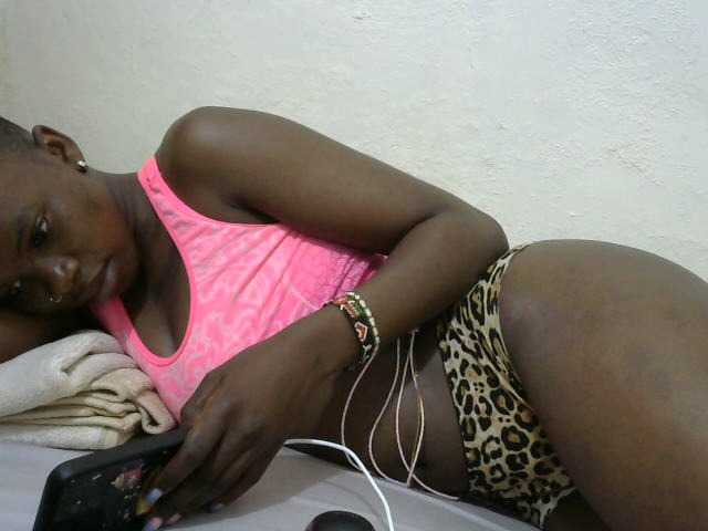 sashadoll8890 live cam on BongaCams